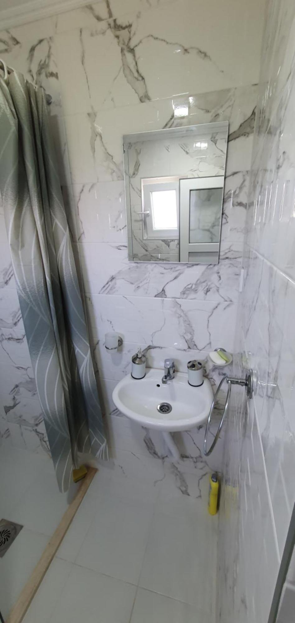 Cozzy Apartment Near The Aiport Podgorica Mitrovici  Exteriör bild